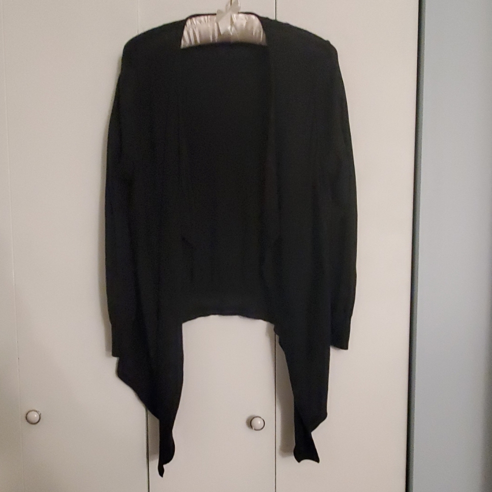 🛍 Closet clear out 🛍 Cascade cardigan